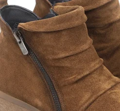 BLAU D8570 Botín Marrón