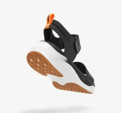 FUSIONV2 AT169 Sandalia Negra