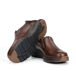 TRITON F2064 Slip On Marrón