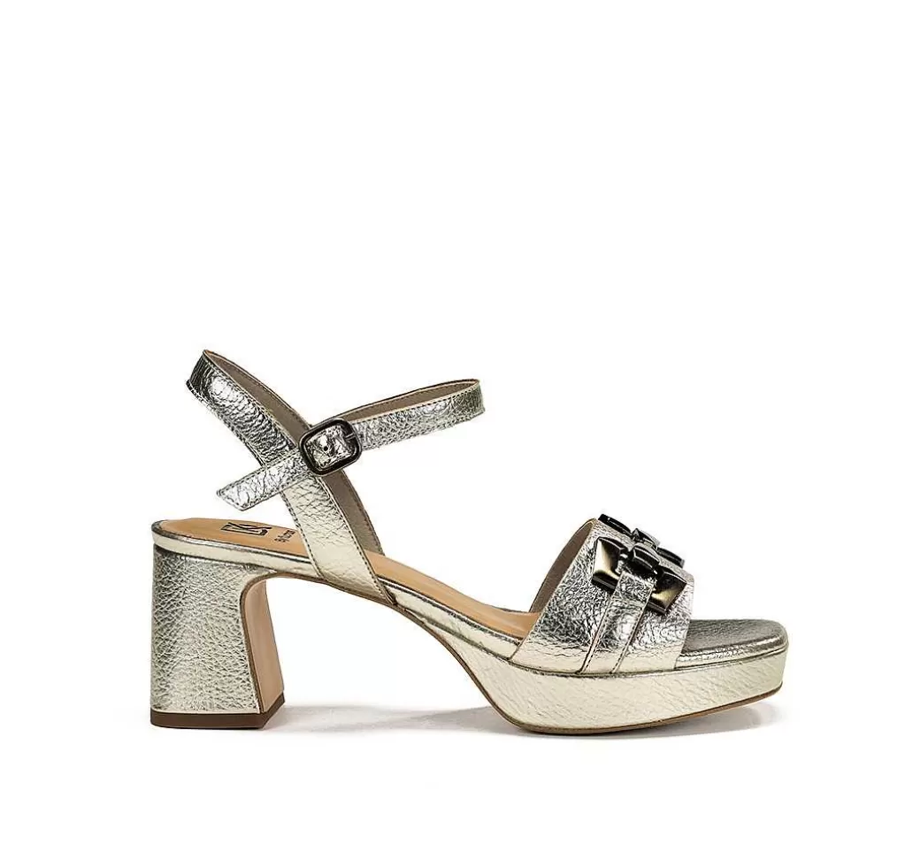 Fluchos Lyra D9253 Sandalia Dorada^Mujer Zapatos De Tacón